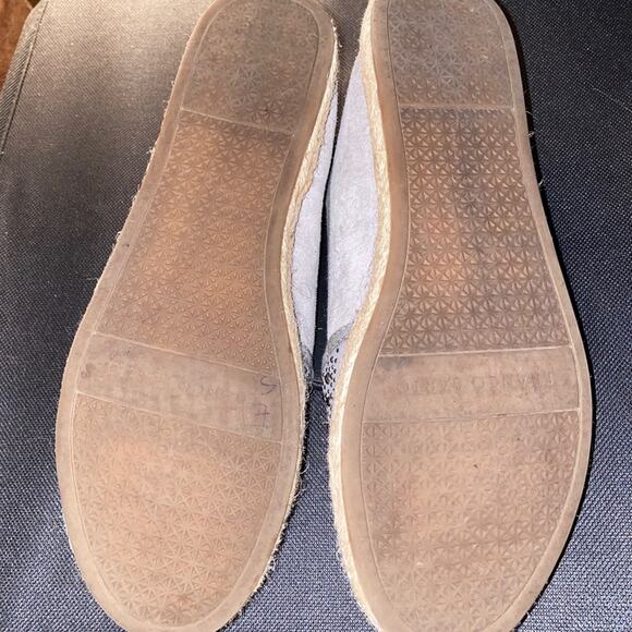 EUC Franco Sarto size 7.5 L-Twilight Studded Gray Leather Espadrilles - Picture 8 of 8